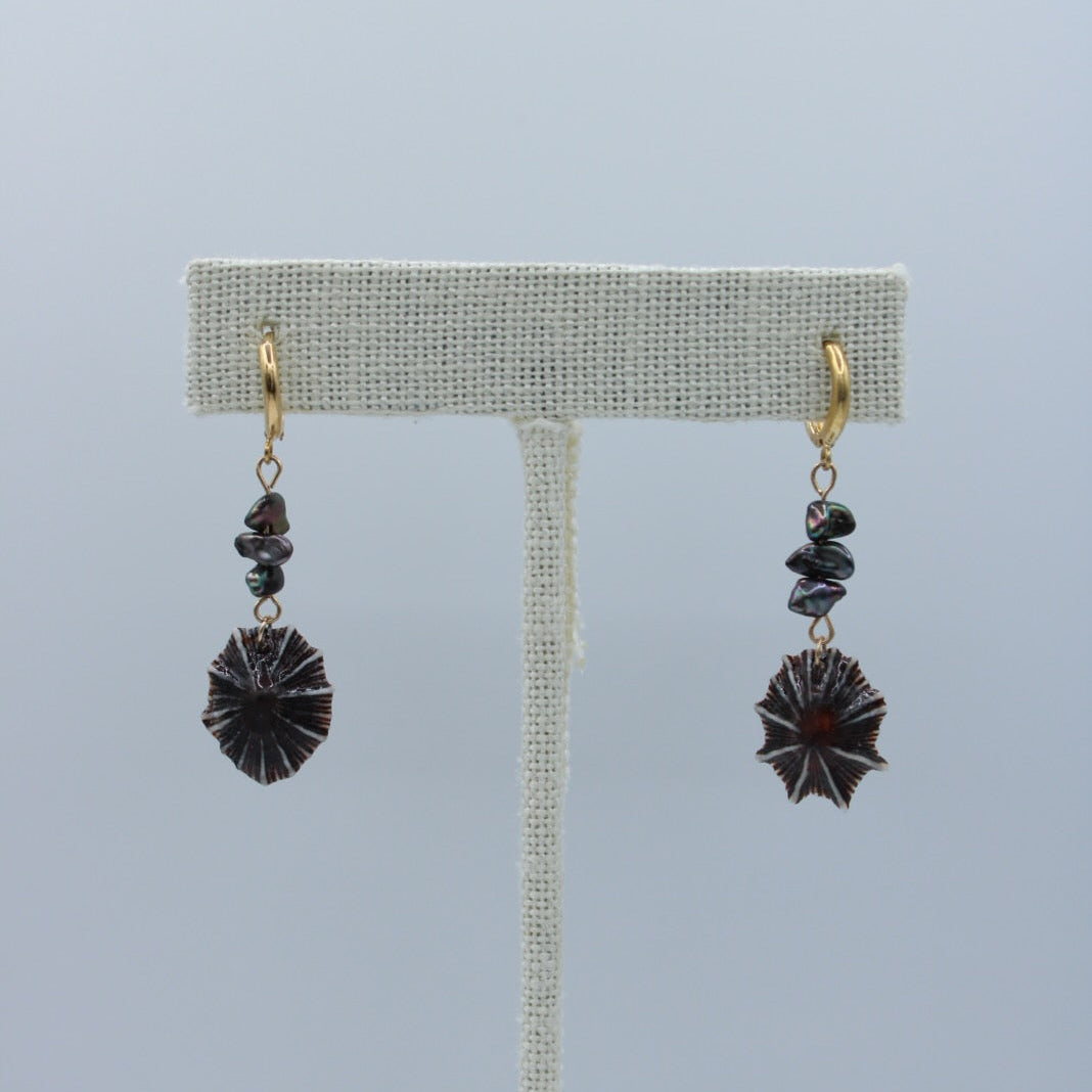 'Opihi 'Awa and Keshi Dangle Earrings